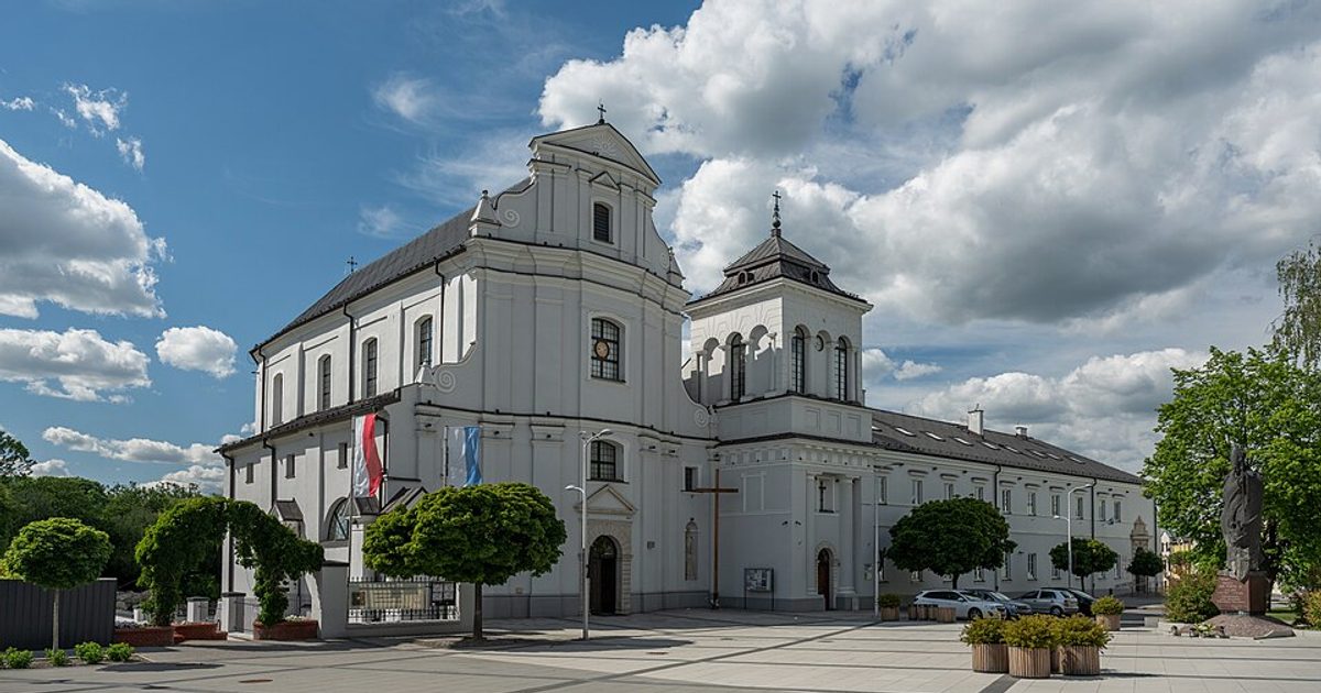 Kościół parafii Kościół Niepokalanego Poczęcia NMP w Rawa Mazowiecka — zdjęcie