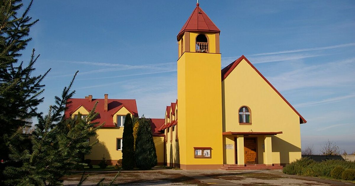 Kościół parafii Kościół Niepokalanego Serca Maryi w Miłków — zdjęcie