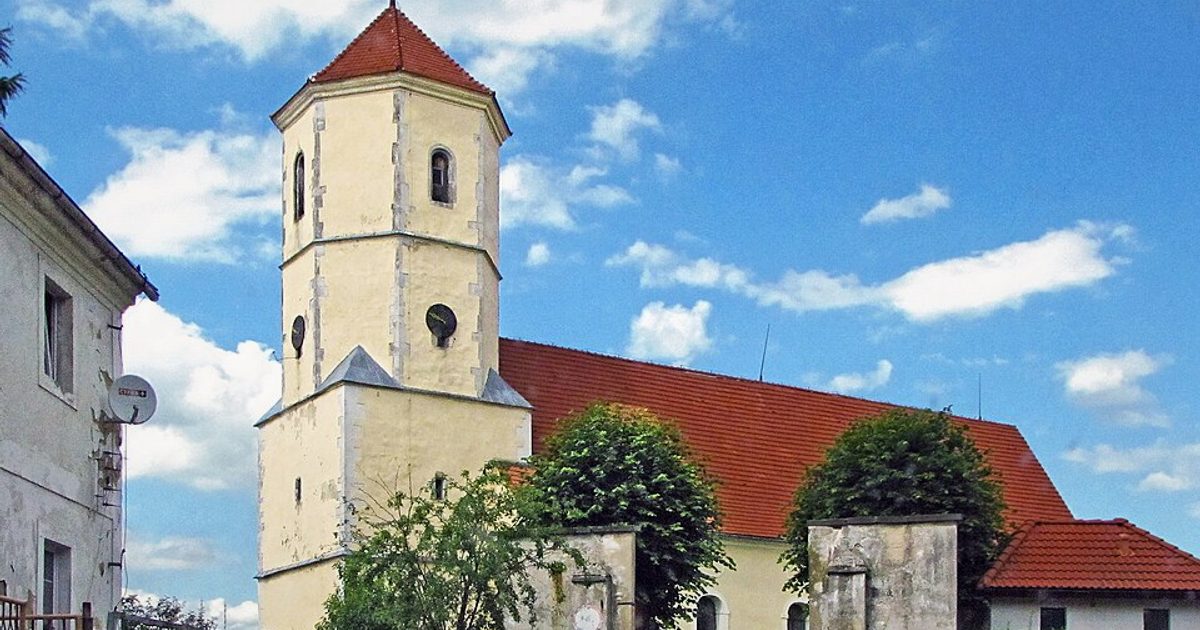Kościół parafii Kościół Niepokalanego Serca NMP w Platerówka — zdjęcie