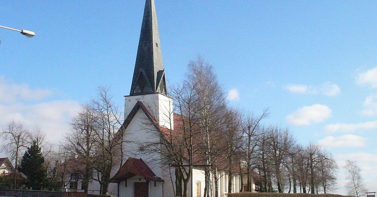 Kościół parafii Kościół Niepokalanego Serca NMP w Silno — zdjęcie