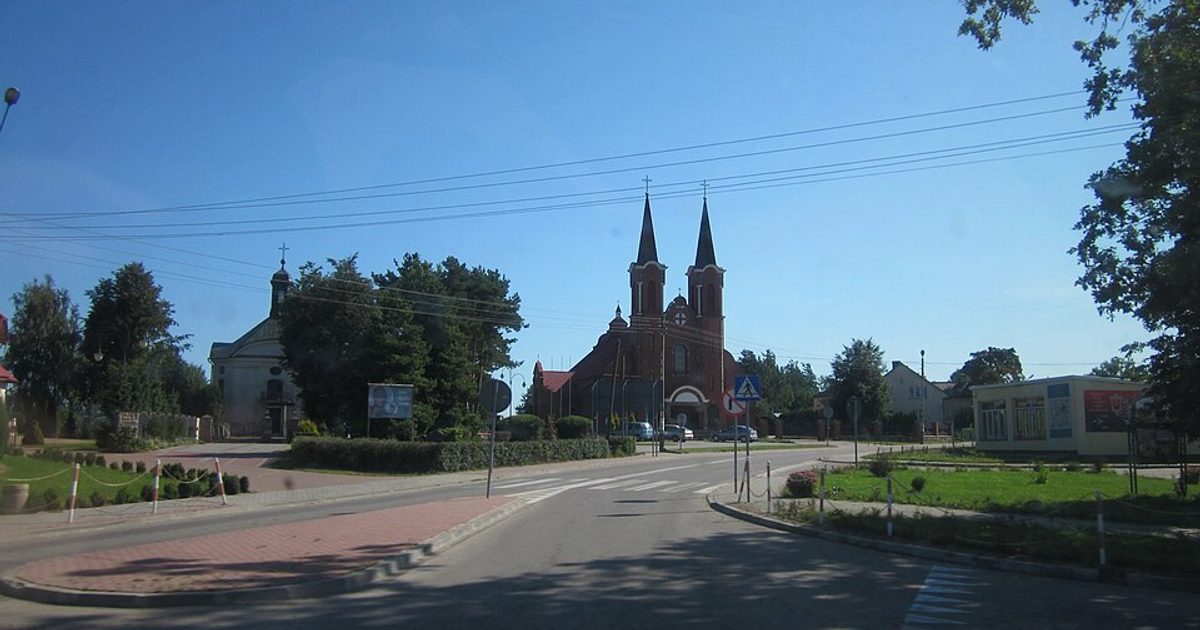 Kościół parafii Kościół NMP Częstochowskiej w Klukowo — zdjęcie