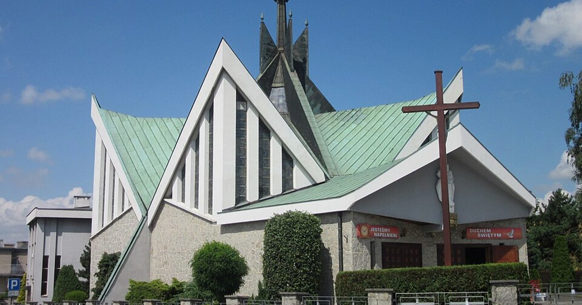 Kościół parafii Kościół NMP Królowej Polski w Kalisz — zdjęcie