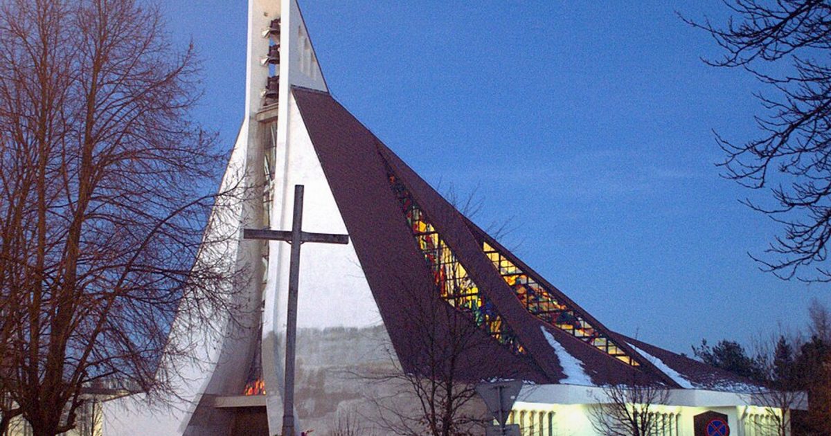 Kościół parafii Kościół NMP Królowej Polski w Wejherowo — zdjęcie