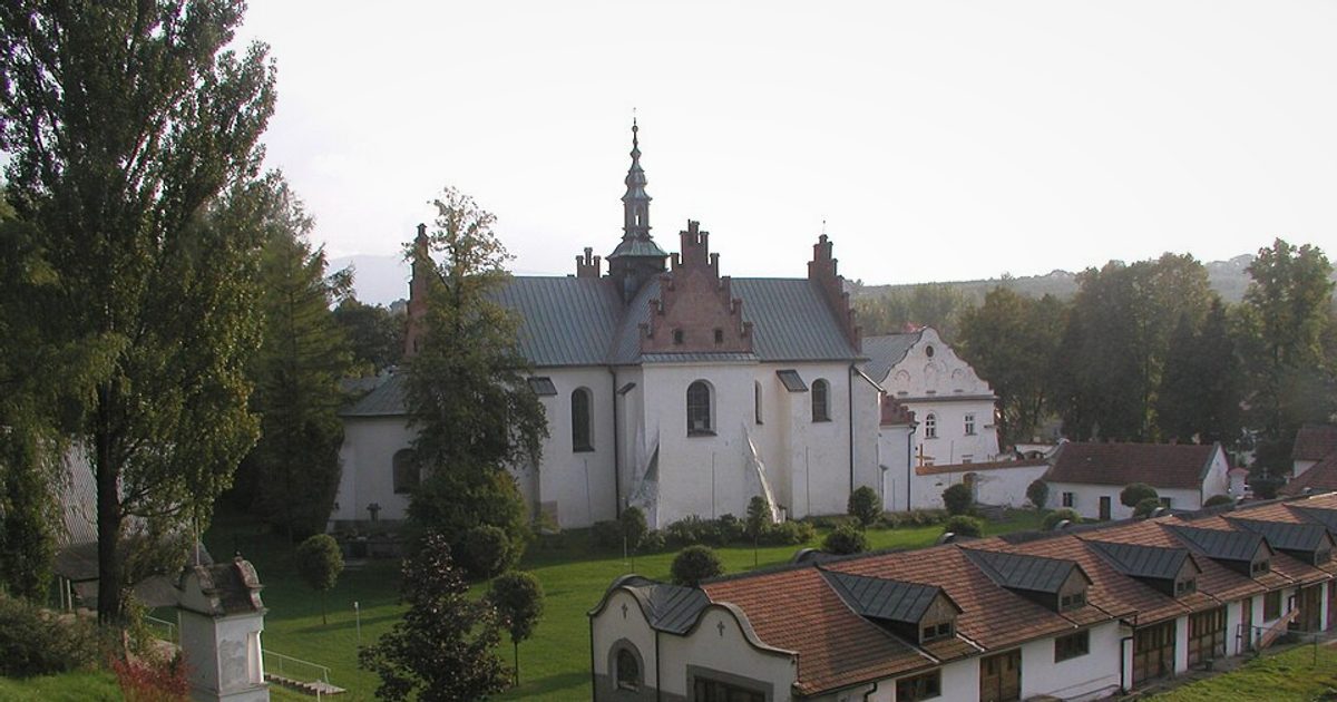 Kościół parafii Kościół NMP Matki Kościoła w Kraków — zdjęcie