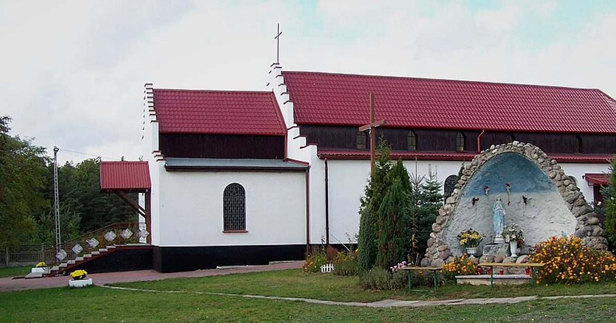 Kościół parafii Kościół NMP Nieustającej Pomocy w Goleniów — zdjęcie