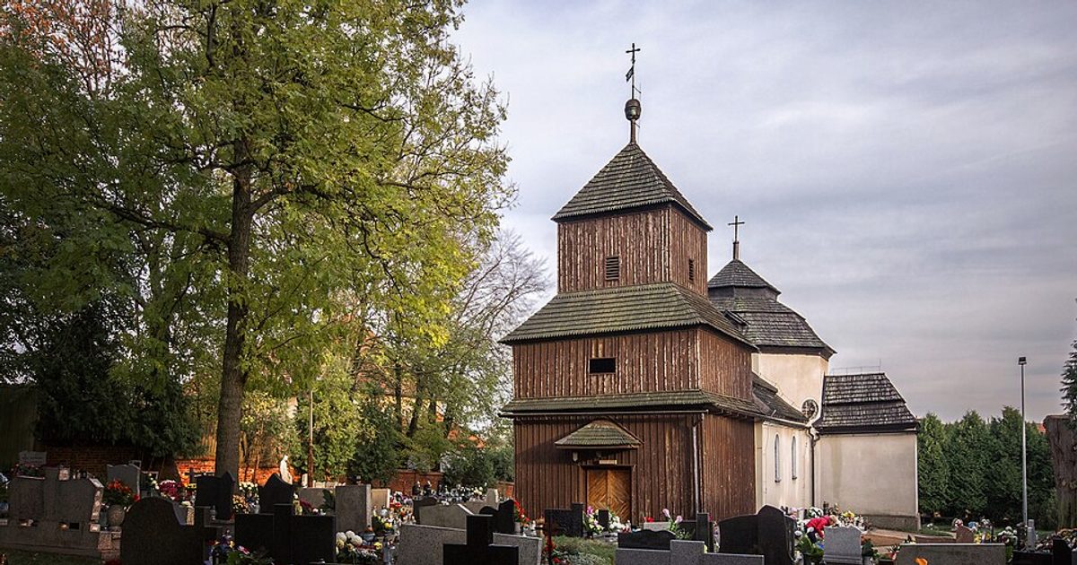 Kościół parafii Kościół NMP Wniebowziętej w Drzeczkowo — zdjęcie