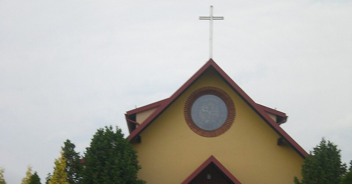 Kościół parafii Kościół NMP Wspomożycielki Wiernych w Skrzeszewo — zdjęcie