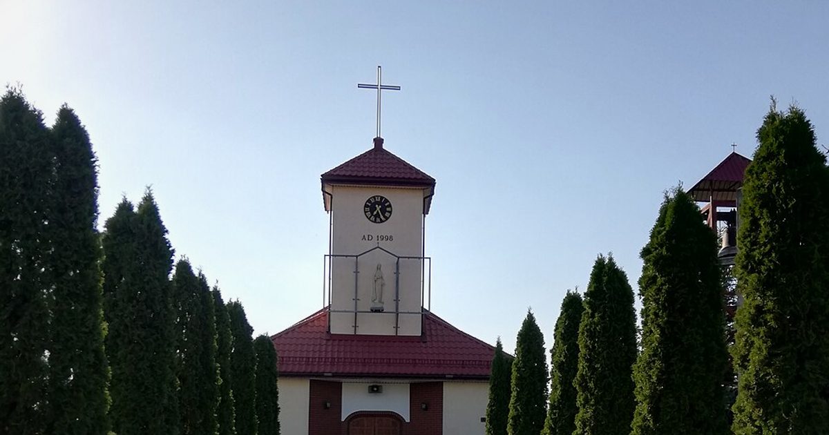 Kościół parafii Kościół NMP z Fatimy w Ciechanowiec — zdjęcie