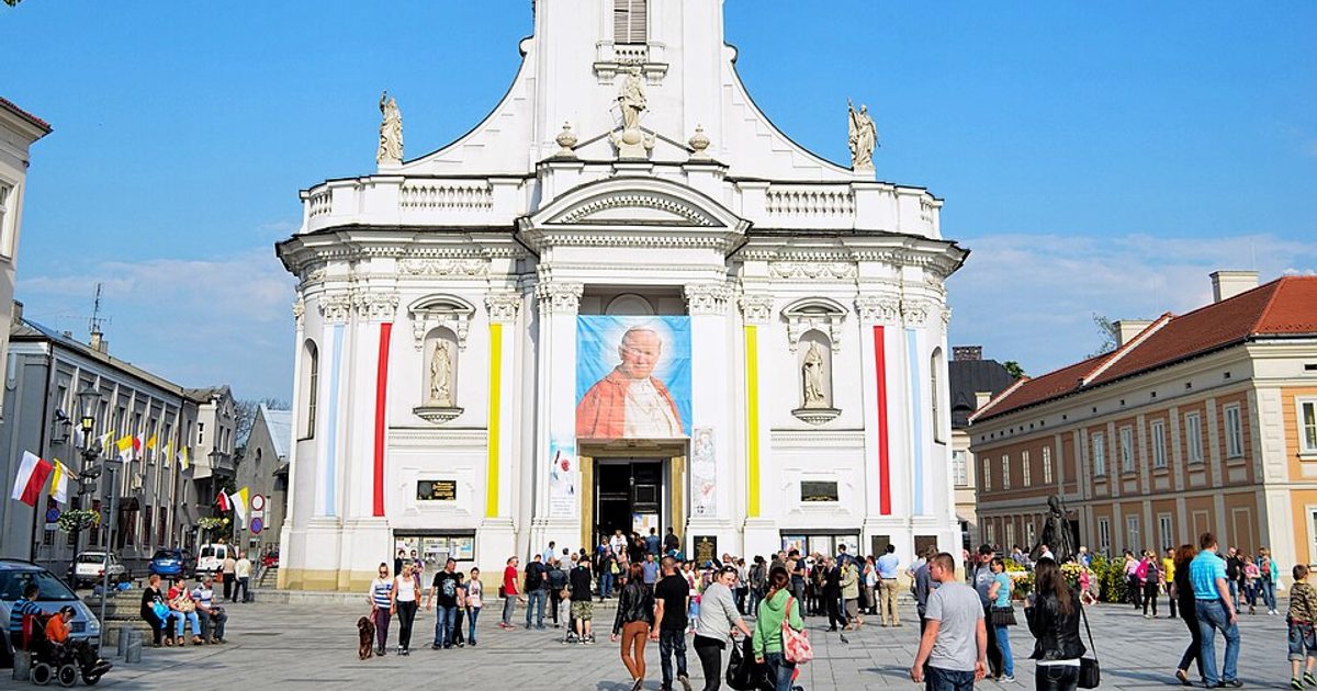 Kościół parafii Kościół Ofiarowania NMP w Wadowice — zdjęcie