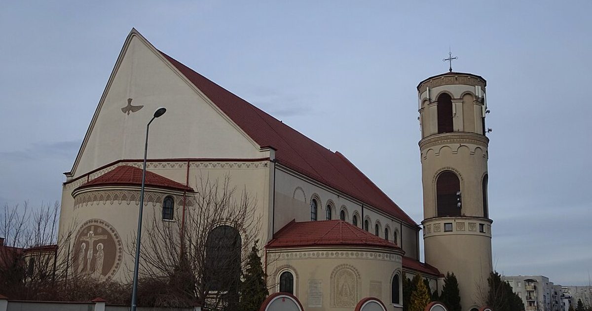 Kościół parafii Kościół Ofiarowania Pańskiego w Warszawa — zdjęcie