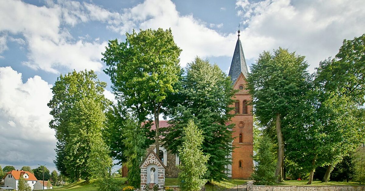 Kościół parafii Kościół Opatrzności Bożej w Sterławki Wielkie — zdjęcie