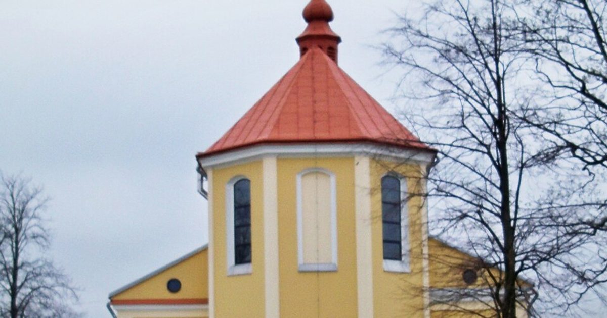Kościół parafii Kościół Opatrzności Bożej w Trzeboś — zdjęcie