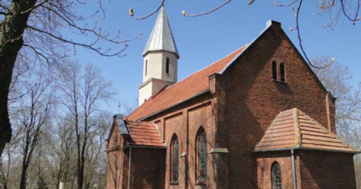 Kościół parafii Kościół Opieki MB w Pomarzany — zdjęcie