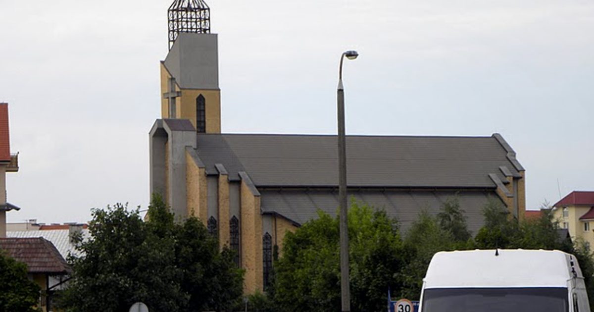 Kościół parafii Kościół Pierwszych Męczenników Polski w Gorzów Wielkopolski — zdjęcie
