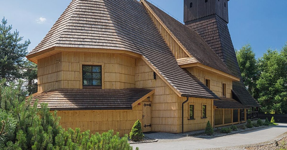 Kościół parafii Kościół Podwyższenia Krzyża Świętego w Kaczyce — zdjęcie