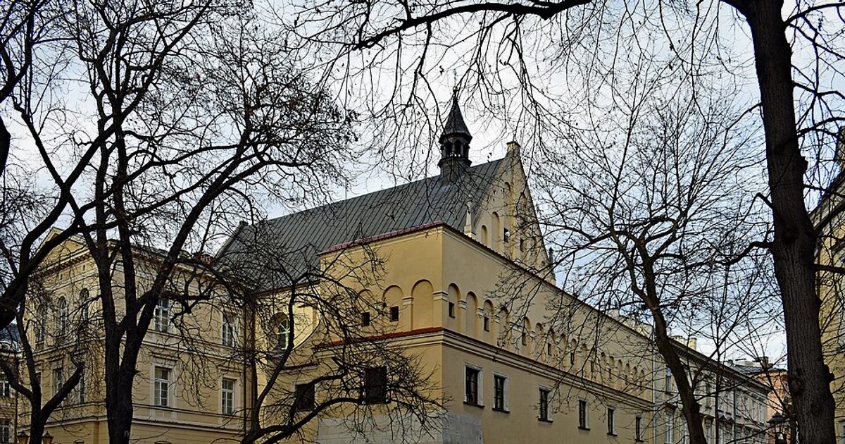 Kościół parafii Kościół Podwyższenia Krzyża Świętego w Kraków — zdjęcie