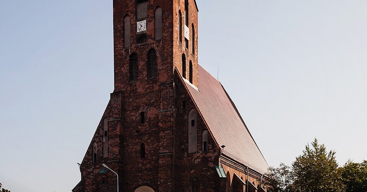 Kościół parafii Kościół Podwyższenia Krzyża Świętego w Ścinawa — zdjęcie