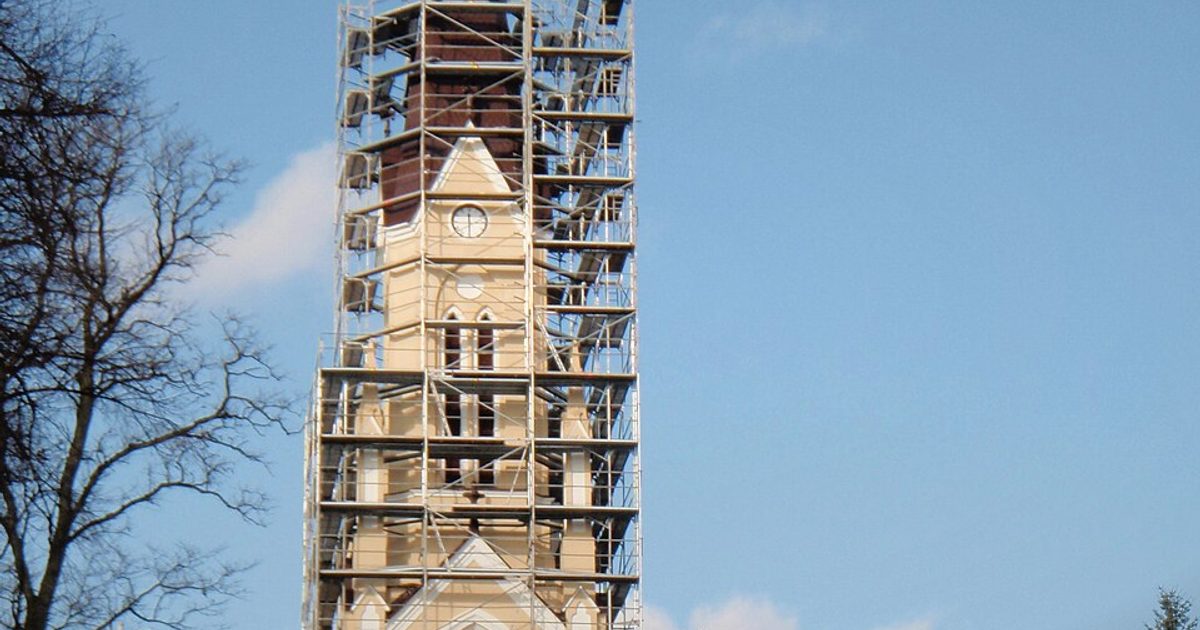Kościół parafii Kościół Podwyższenia Krzyża Świętego w Sobieszyn — zdjęcie