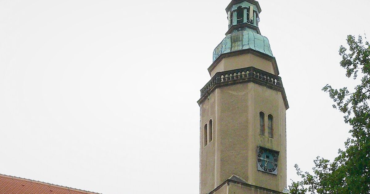 Kościół parafii Kościół Podwyższenia Krzyża Świętego w Sulików — zdjęcie