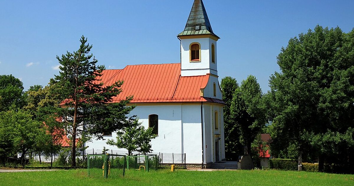 Kościół parafii Kościół Podwyższenia Krzyża Świętego w Ustroń — zdjęcie