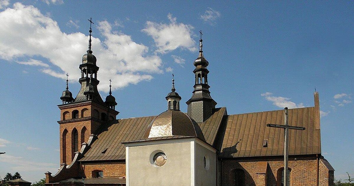 Kościół parafii Kościół Podwyższenia Krzyża Świętego w Zwoleń — zdjęcie