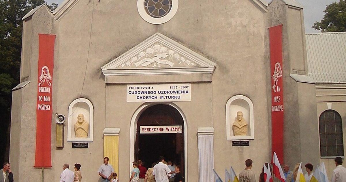 Kościół parafii Kościół Przemienienia Pańskiego w Galew — zdjęcie