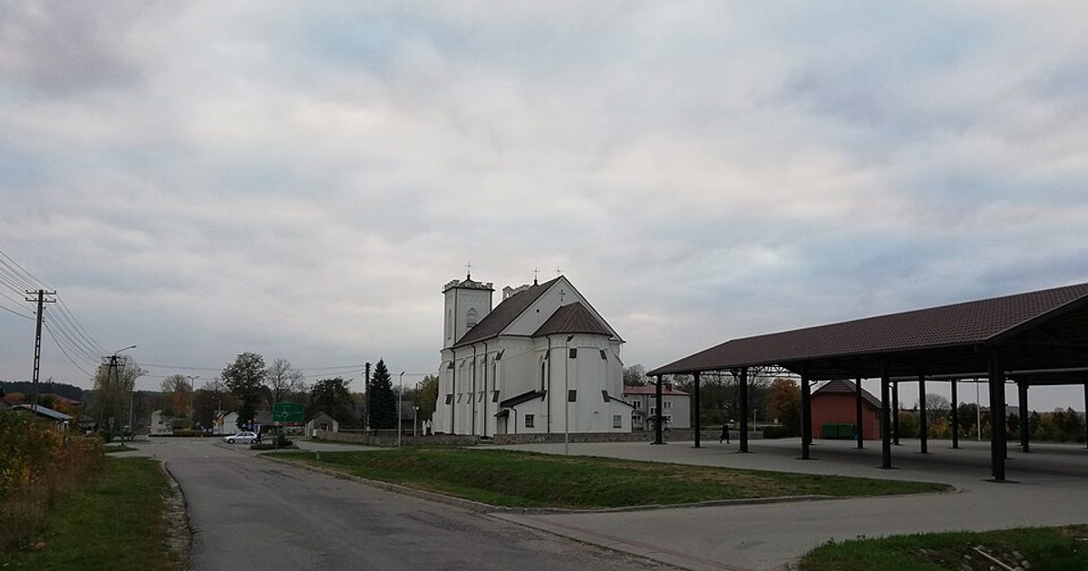 Kościół parafii Kościół Przemienienia Pańskiego w Perlejewo — zdjęcie