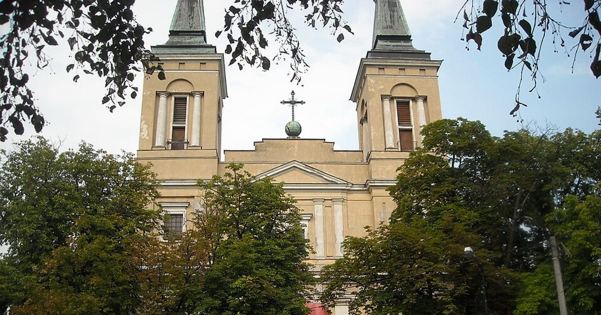 Kościół parafii Kościół Przemienienia Pańskiego w Radzymin — zdjęcie