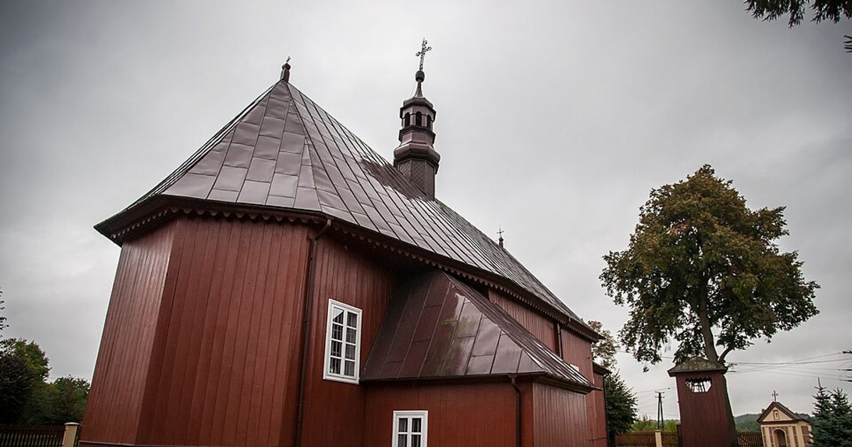 Kościół parafii Kościół Przemienienia Pańskiego w Rzeczyca Ziemiańska — zdjęcie