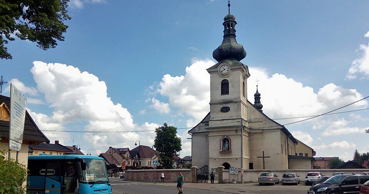 Kościół parafii Kościół Przenajświętszej Trójcy w Czarny Dunajec — zdjęcie