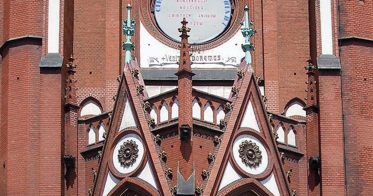 Kościół parafii Kościół św. Aniołów Stróżów w Wałbrzych — zdjęcie