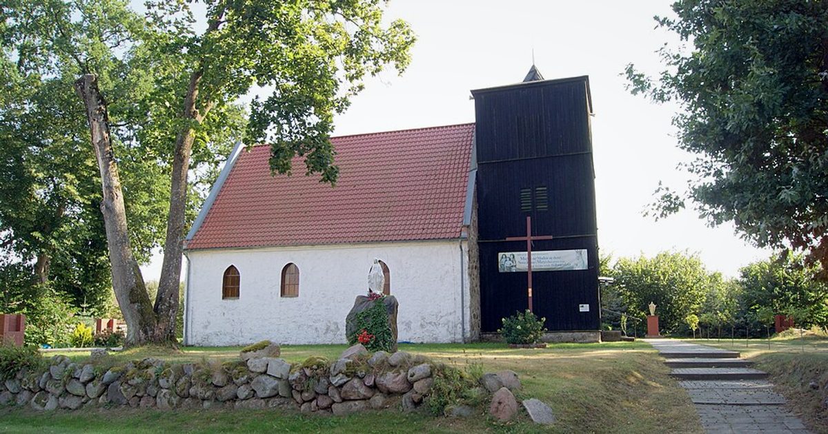 Kościół parafii Kościół św. Anny w Długołęka — zdjęcie