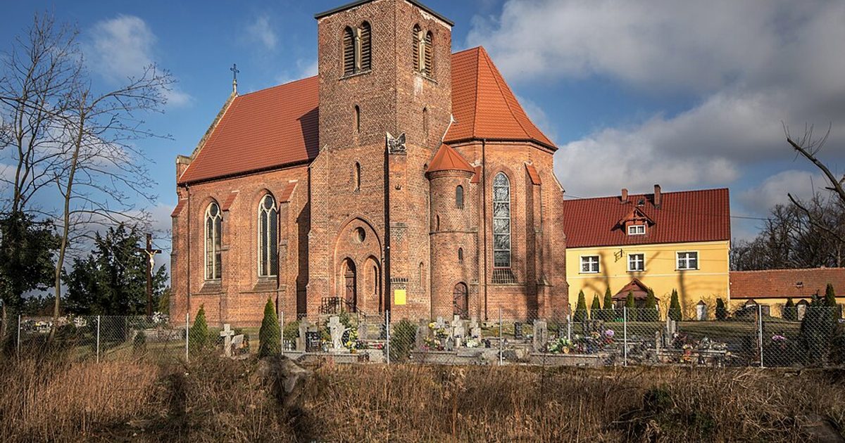 Kościół parafii Kościół św. Anny w Ramułtowice — zdjęcie