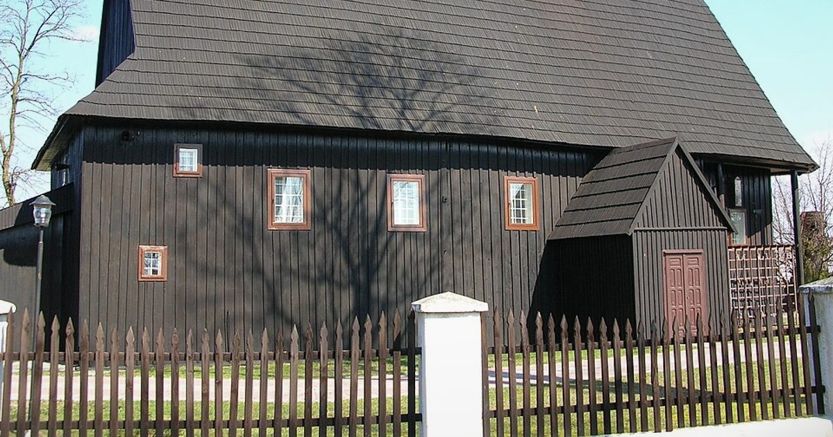 Kościół parafii Kościół św. Anny w Stary Ochędzyn — zdjęcie