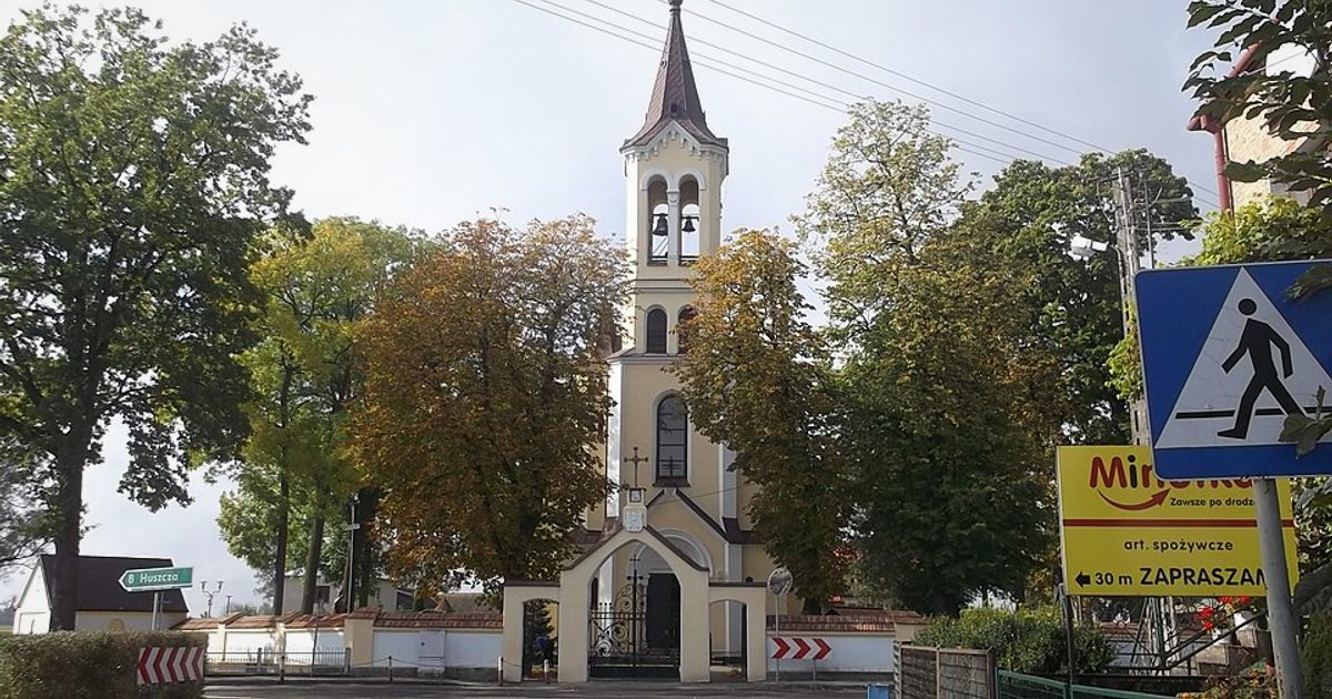Dzieła sztuki sakralnej — Kościół św. Anny, Tuczna. Zdjęcie: Wikimedia Commons.