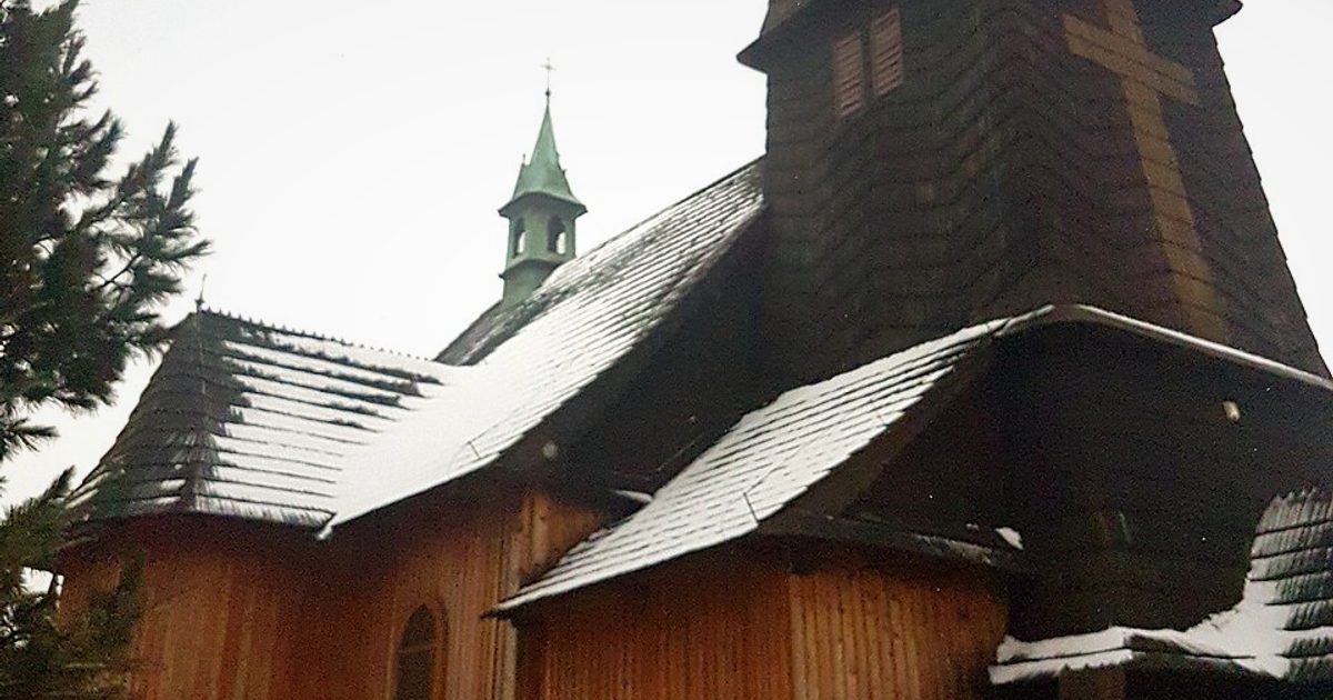 Kościół parafii Kościół św. Anny w Ząb — zdjęcie