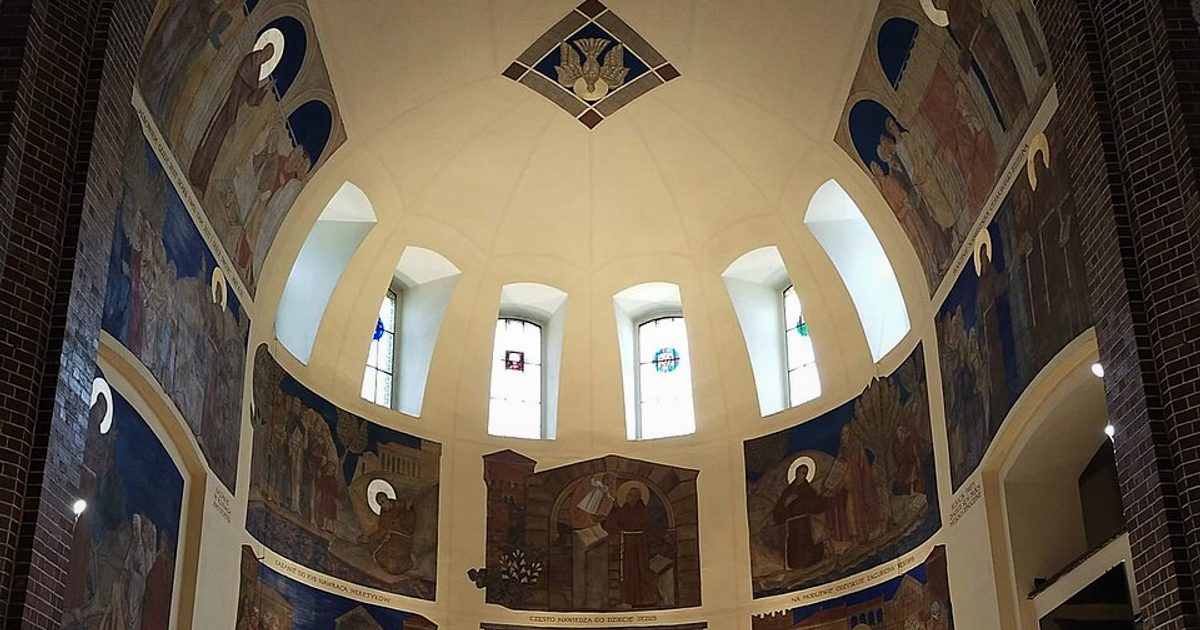 Dzieła sztuki sakralnej — Kościół św. Antoniego z Padwy, Kiełczygłów. Zdjęcie: Wikimedia Commons.