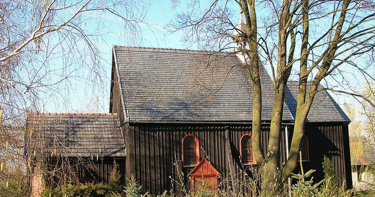 Kościół parafii Kościół św. Barbary i Matki Kościoła w Sukowy — zdjęcie