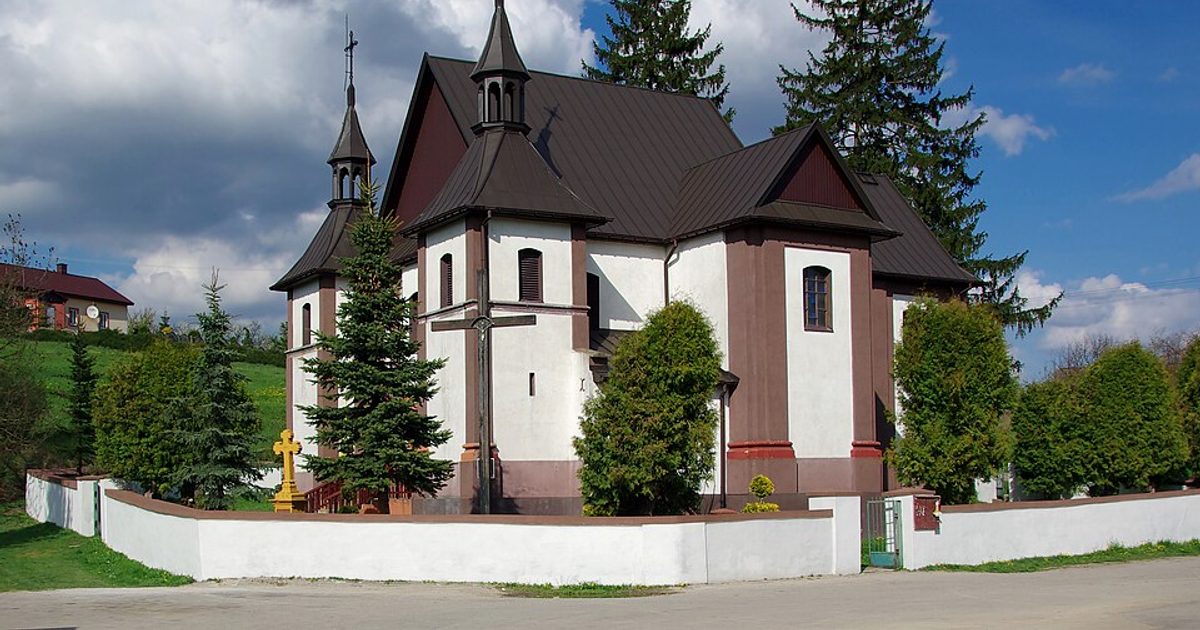Dzieła sztuki sakralnej — Kościół św. Barbary, Mychów. Zdjęcie: Wikimedia Commons.