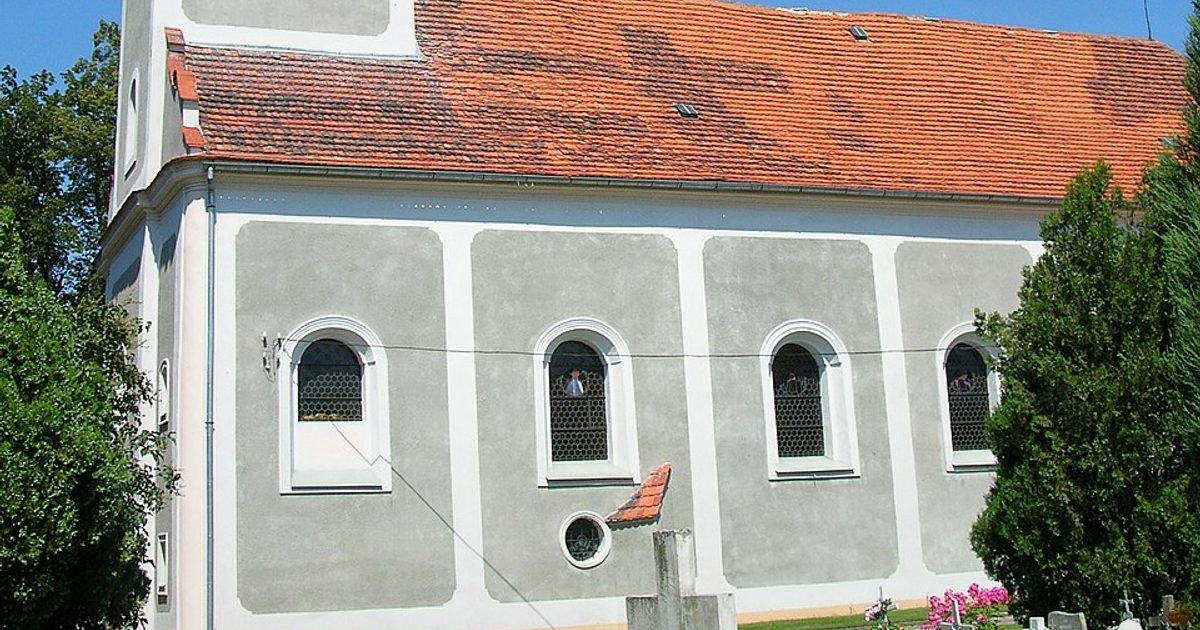 Kościół parafii Kościół św. Barbary w Stoszowice — zdjęcie
