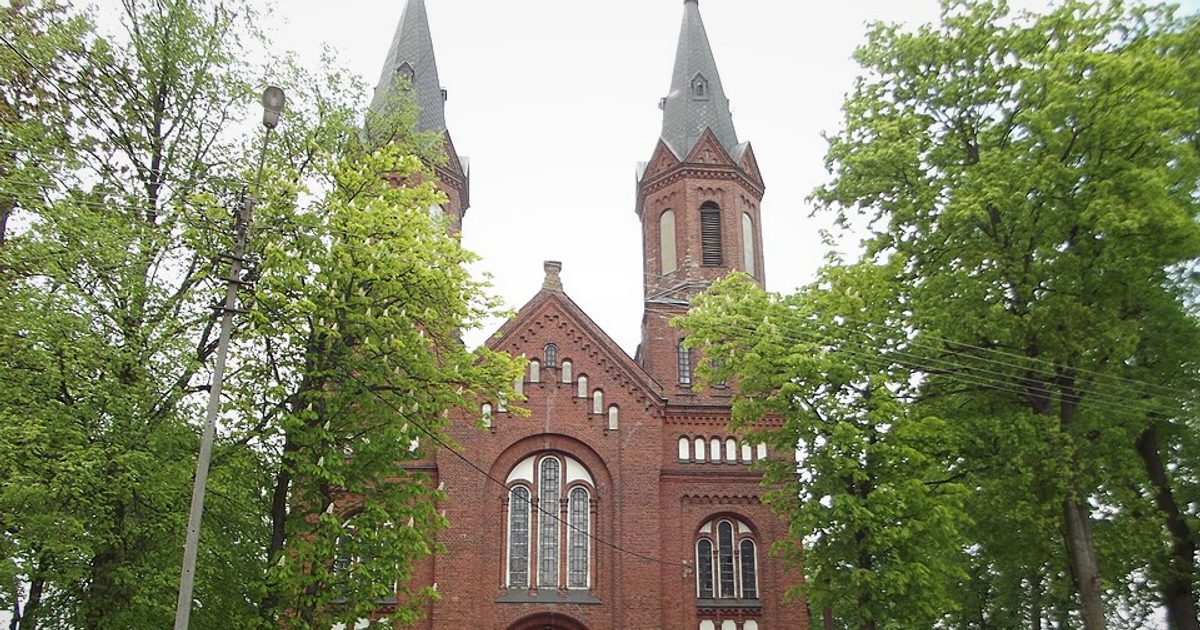 Kościół parafii Kościół św. Bartłomieja Apostoła w Grębków — zdjęcie