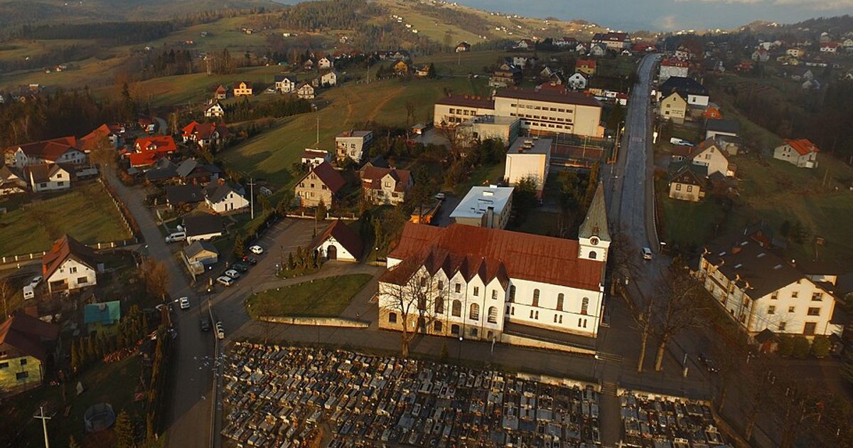 Kościół parafii Kościół św. Bartłomieja w Koniaków — zdjęcie