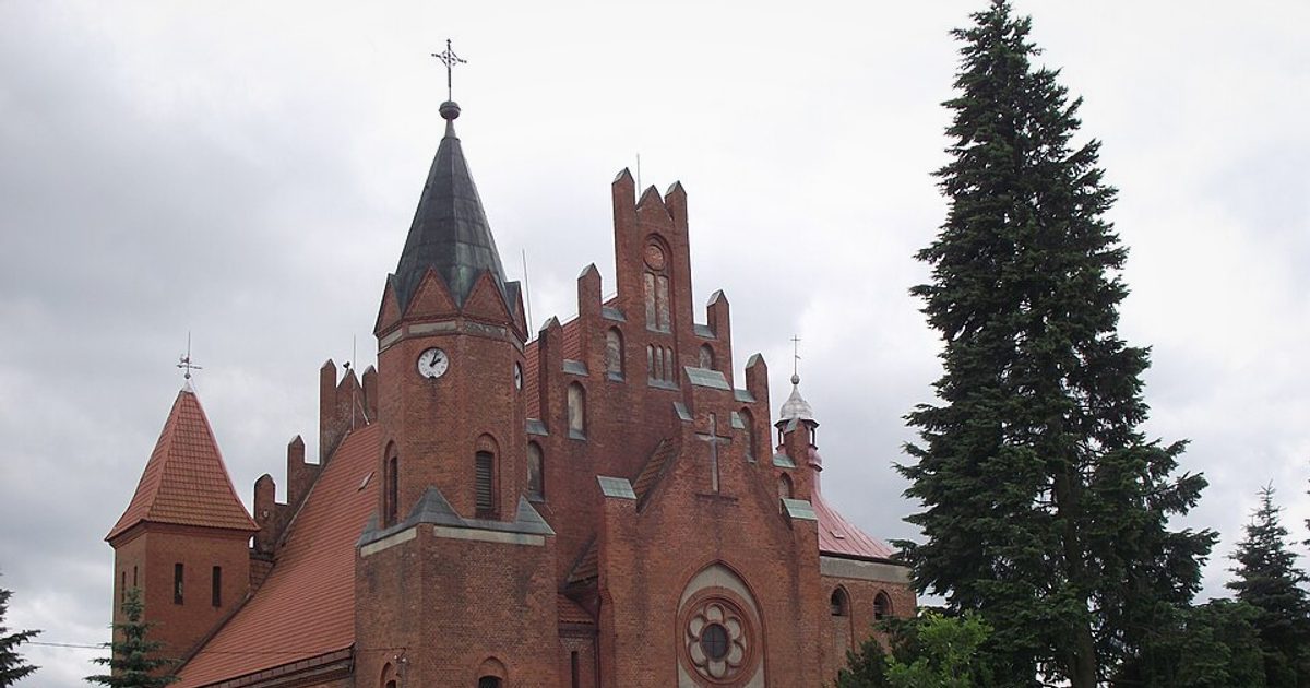 Kościół parafii Kościół św. Bartłomieja w Miłomłyn — zdjęcie
