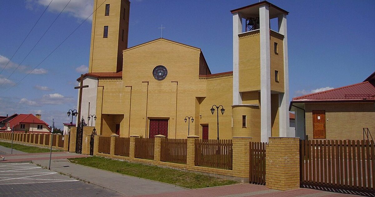 Kościół parafii Kościół św. Brata Alberta Chmielowskiego w Mońki — zdjęcie