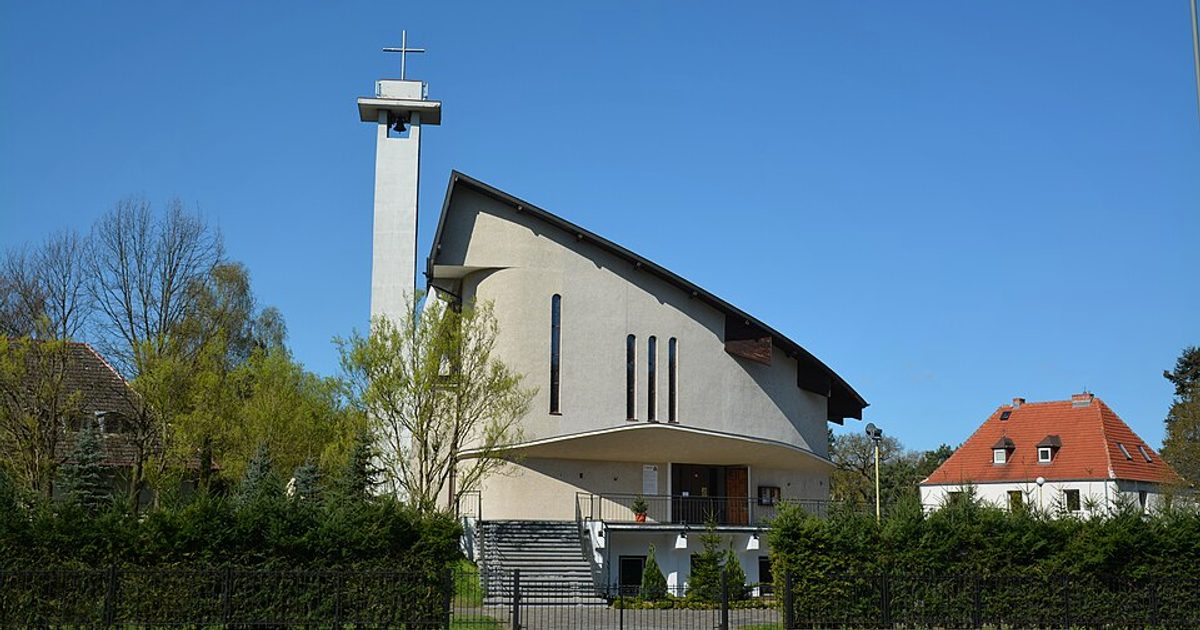 Kościół parafii Kościół św. Brata Alberta w Szczecin-Głębokie — zdjęcie