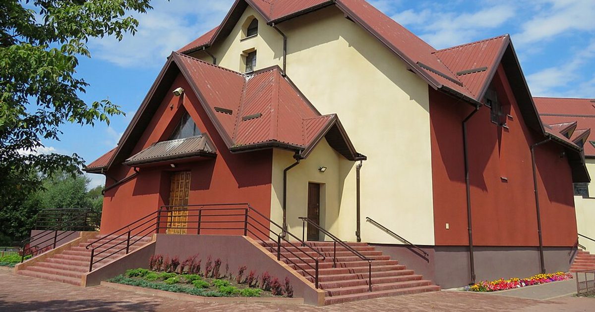 Kościół parafii Kościół św. Cyryla i Metodego w Żyrardów — zdjęcie