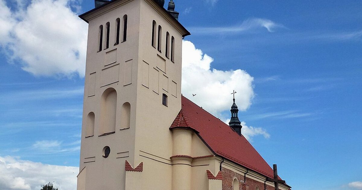 Kościół parafii Kościół św. Dominika w Krzynowłoga Mała — zdjęcie