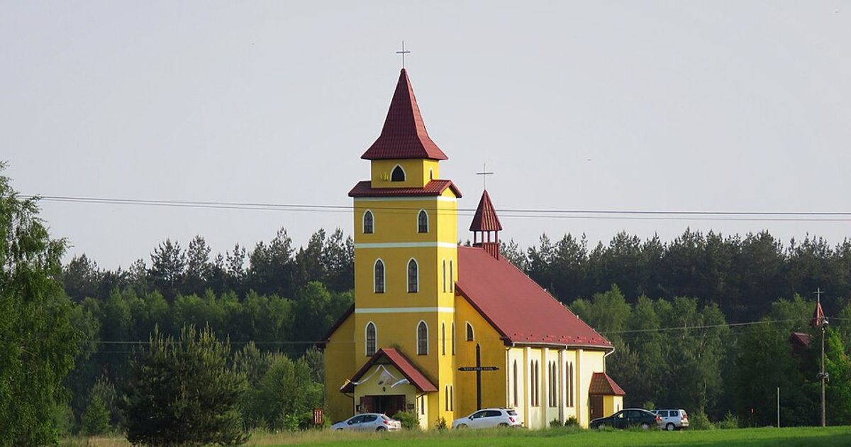 Kościół parafii Kościół św. Faustyny Kowalskiej w Jamielnik — zdjęcie