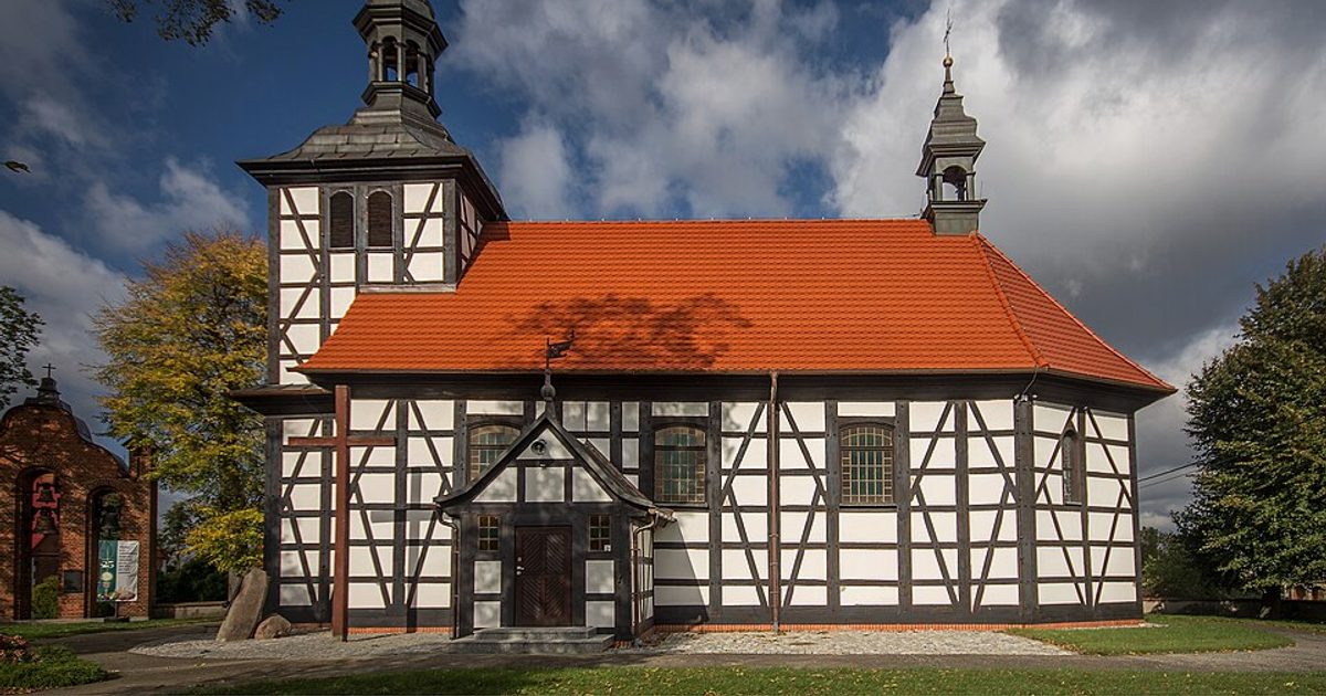 Dzieła sztuki sakralnej — Kościół św. Floriana, Jedlec. Zdjęcie: Wikimedia Commons.