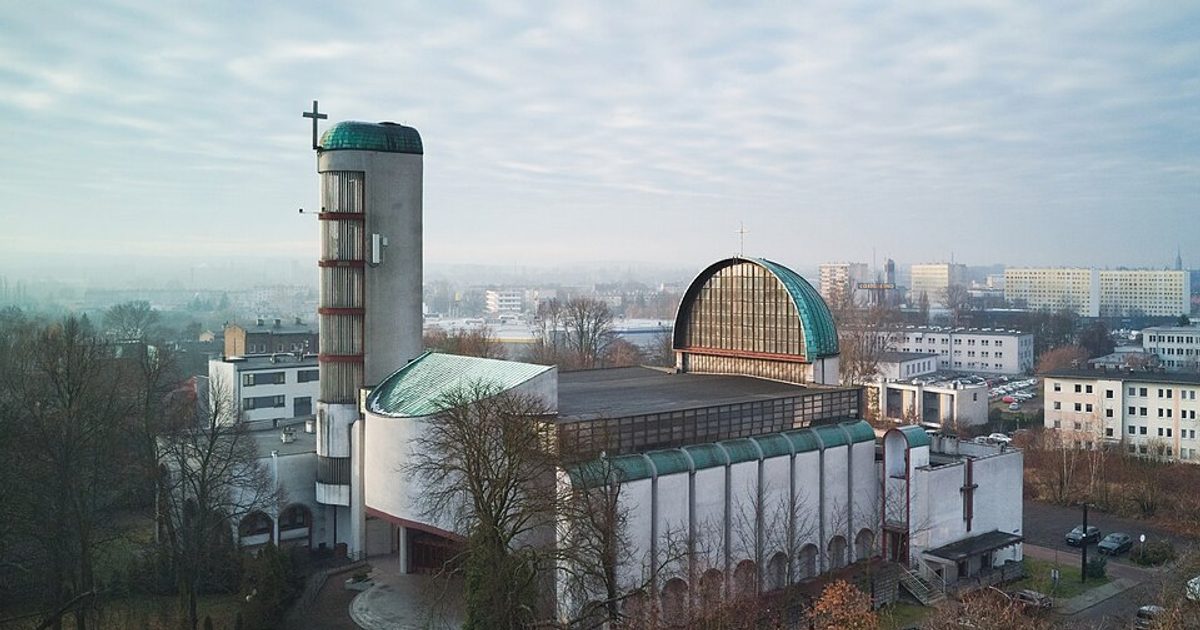 Kościół parafii Kościół św. Franciszka w Chorzów — zdjęcie